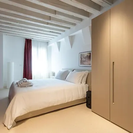 Apartment Ca' Remer Grand Canal