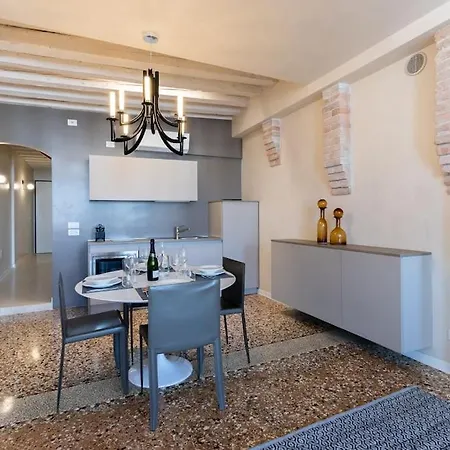 Apartment Ca' Remer Grand Canal