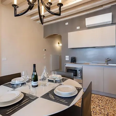 Ca' Remer Grand Canal Velence